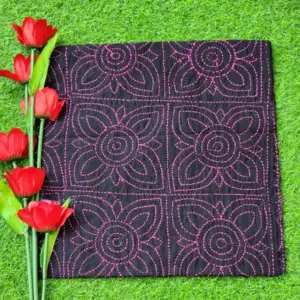 কাঁথা কালো রং